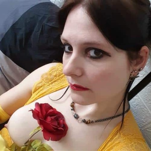 Suche perverse Männer für Rollenspiel